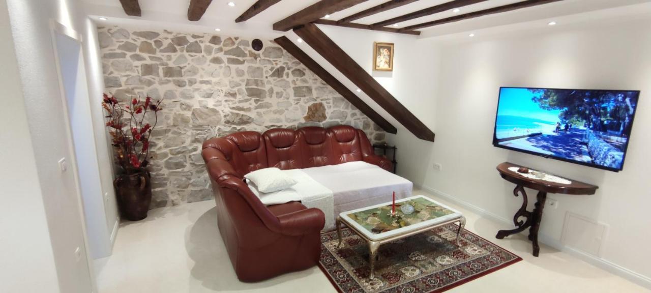 Apartment Tinka Makarska